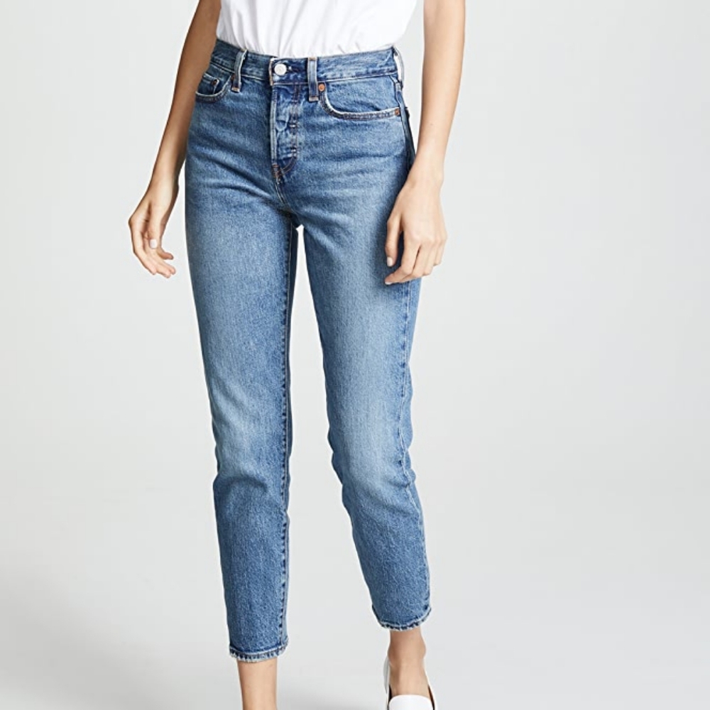 Levi's wedgie jeans
